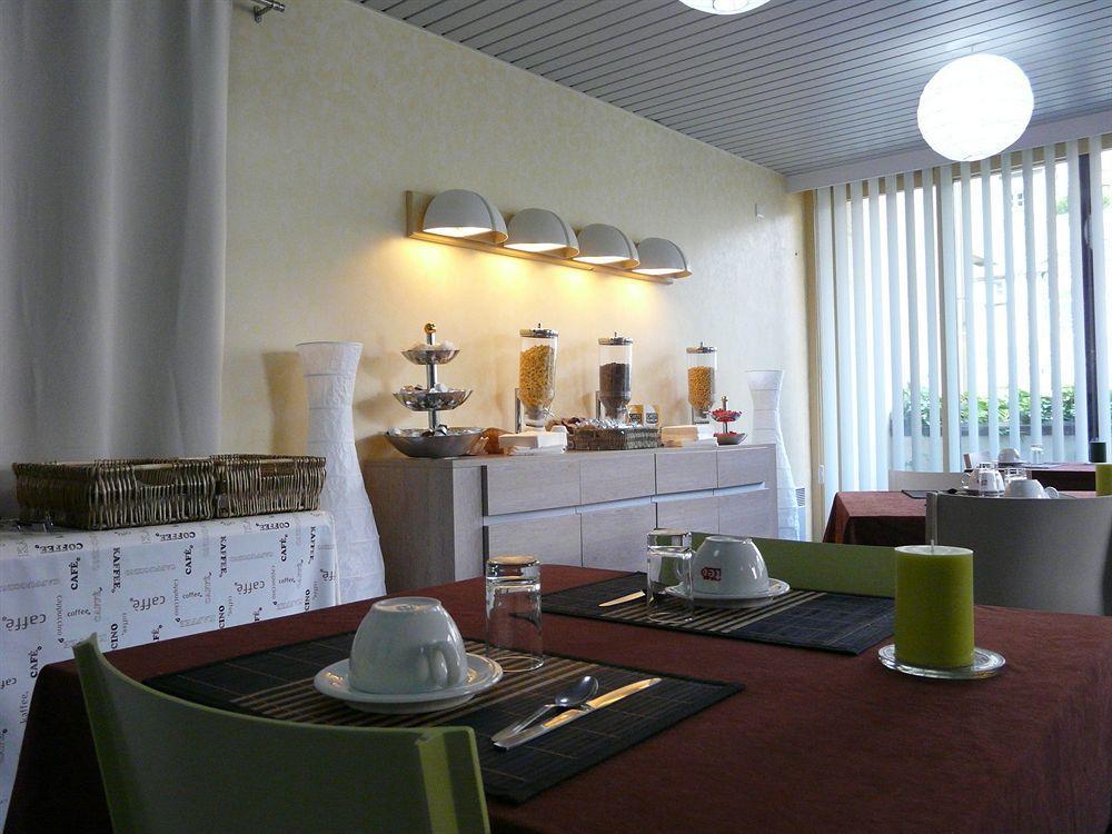 שוד-אג Brit Hotel Du Ban מראה חיצוני תמונה