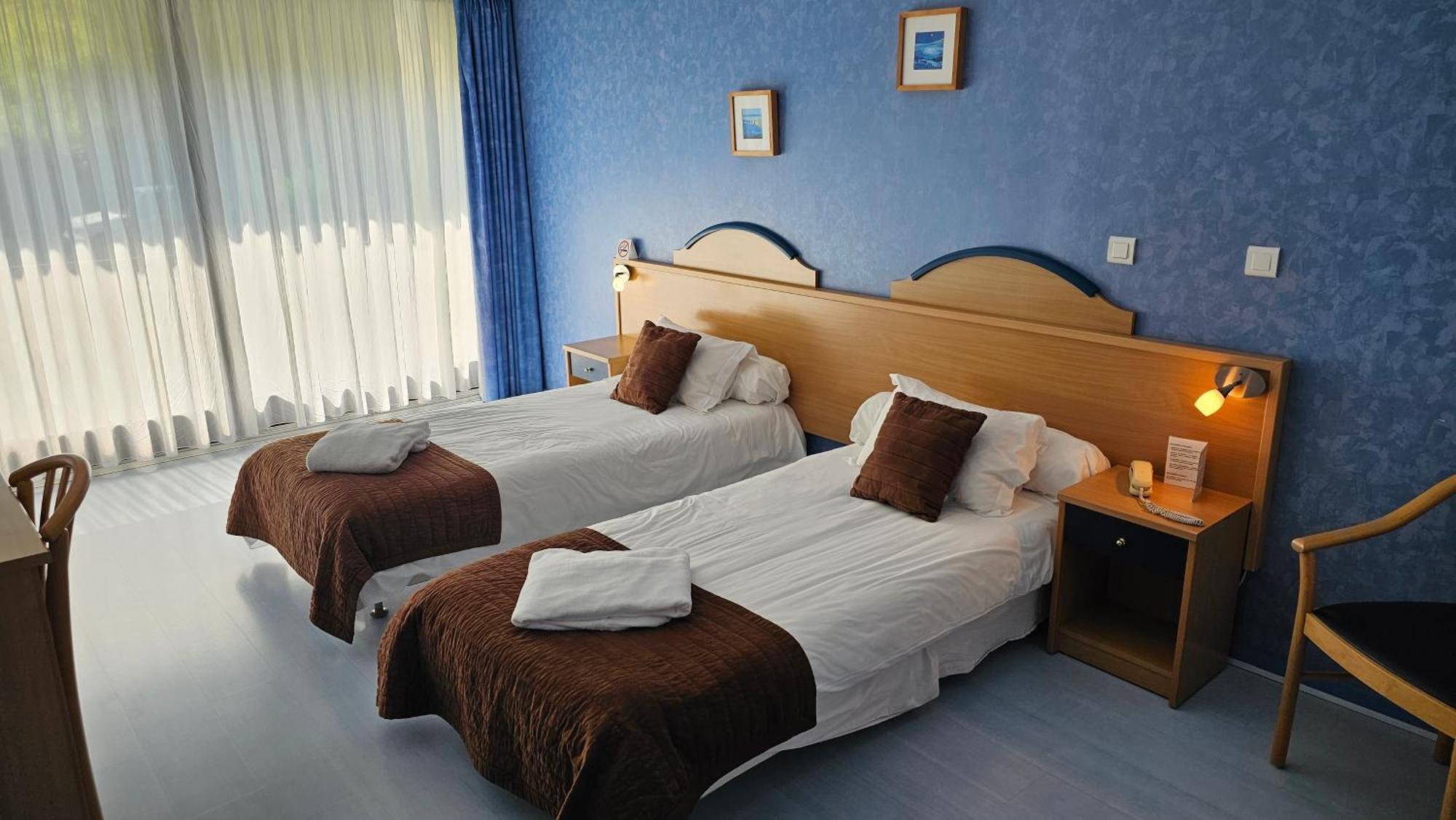 שוד-אג Brit Hotel Du Ban מראה חיצוני תמונה